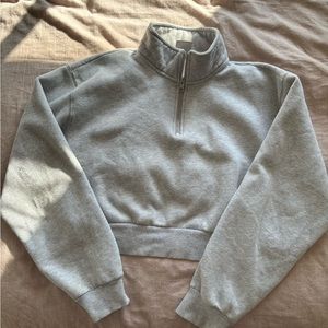 TNA Cozy gray cropped sweatshirt